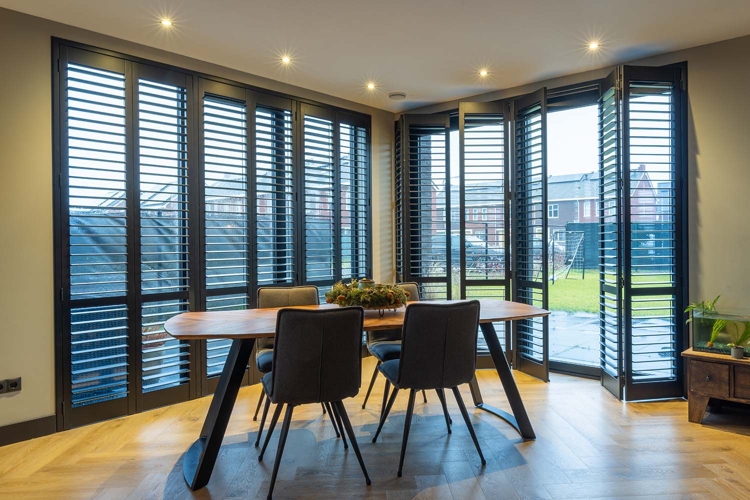 Shutters en bois look moderne