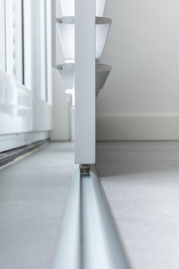 Rails coulissants pour shutters