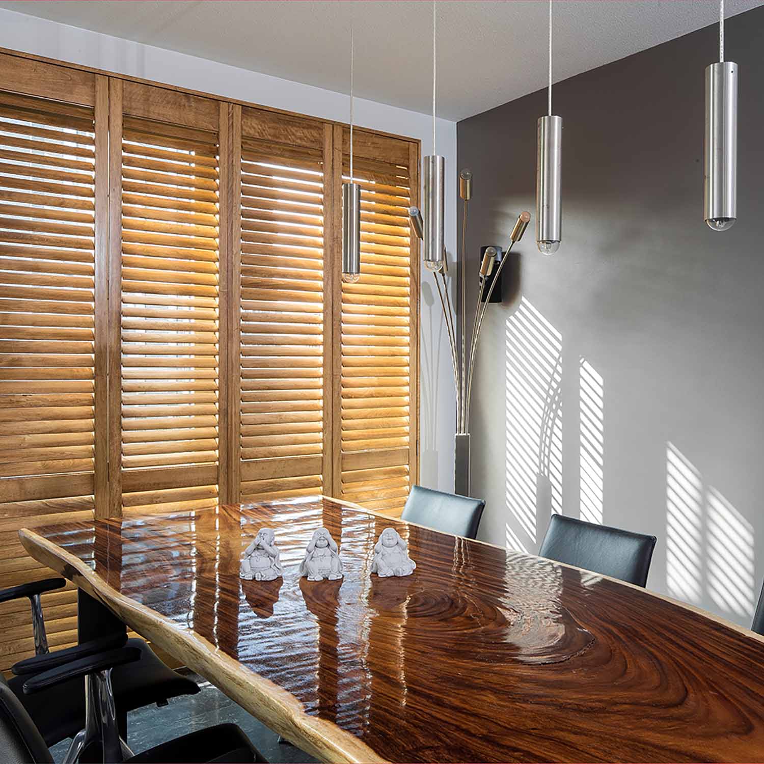 Raambekleding van hout