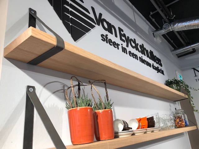 Van Eyck shutters showroom