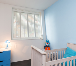 Kinderkamer met shutters