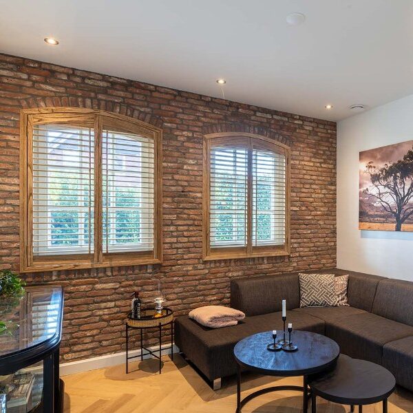 Toograampjes met houten shutters