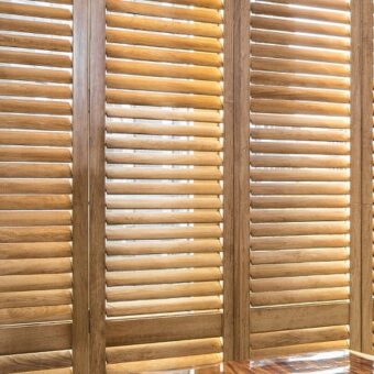 Houten shutters in Van Eyck Collectie