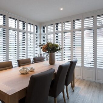 shutters raamdecoratie voor in de serre