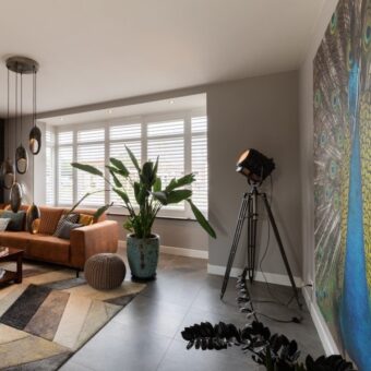 Eclectisch interieur met shutters