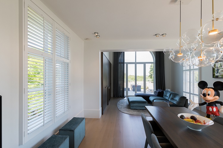 Woning met Mickey Mouse in de woonkamer